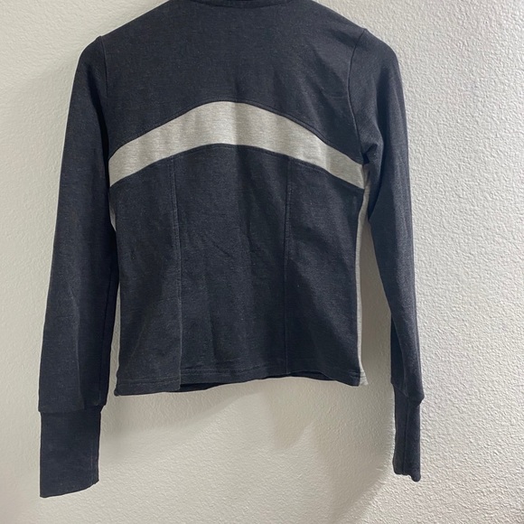 Gymshark jacket - Picture 2 of 3